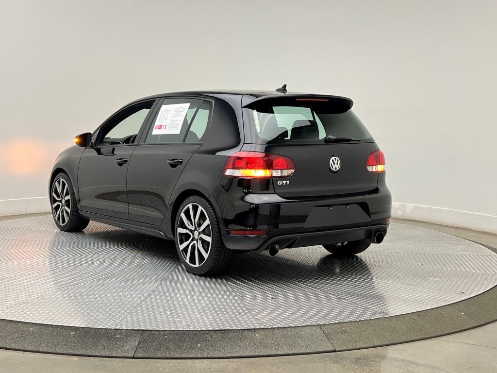 Thumbnail: 2014 Volkswagen Golf - 4