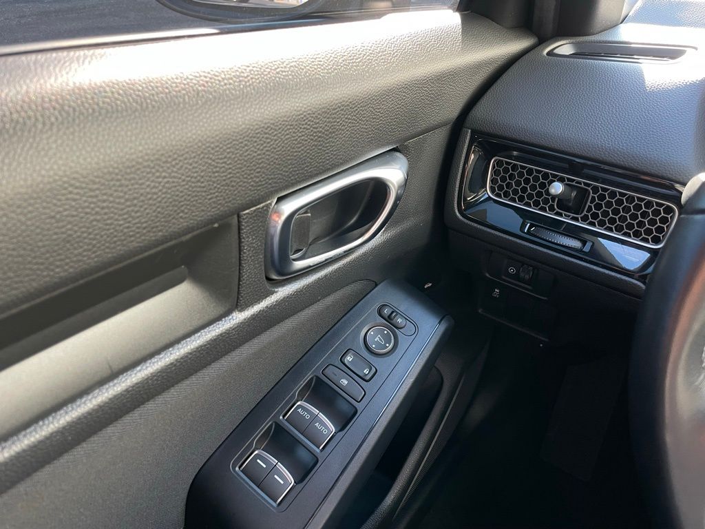 Thumbnail: 2025 Honda Civic - 22