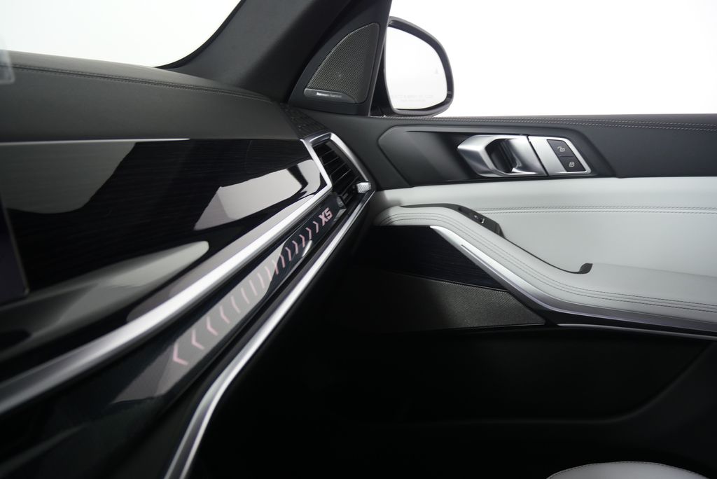2026 BMW X5 sDrive40i 25