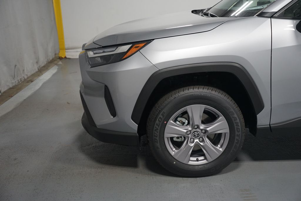 Thumbnail: 2025 Toyota RAV4 - 5