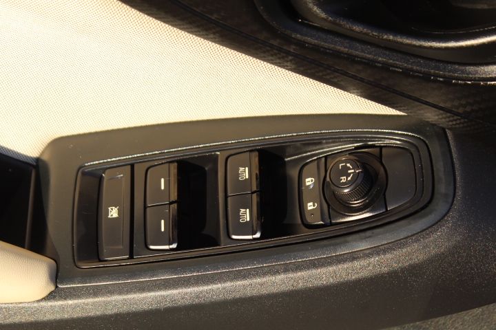Used Car 2018 Subaru Impreza  2.0i Premium For Sale Under $20,000 In Georgetown, Texas