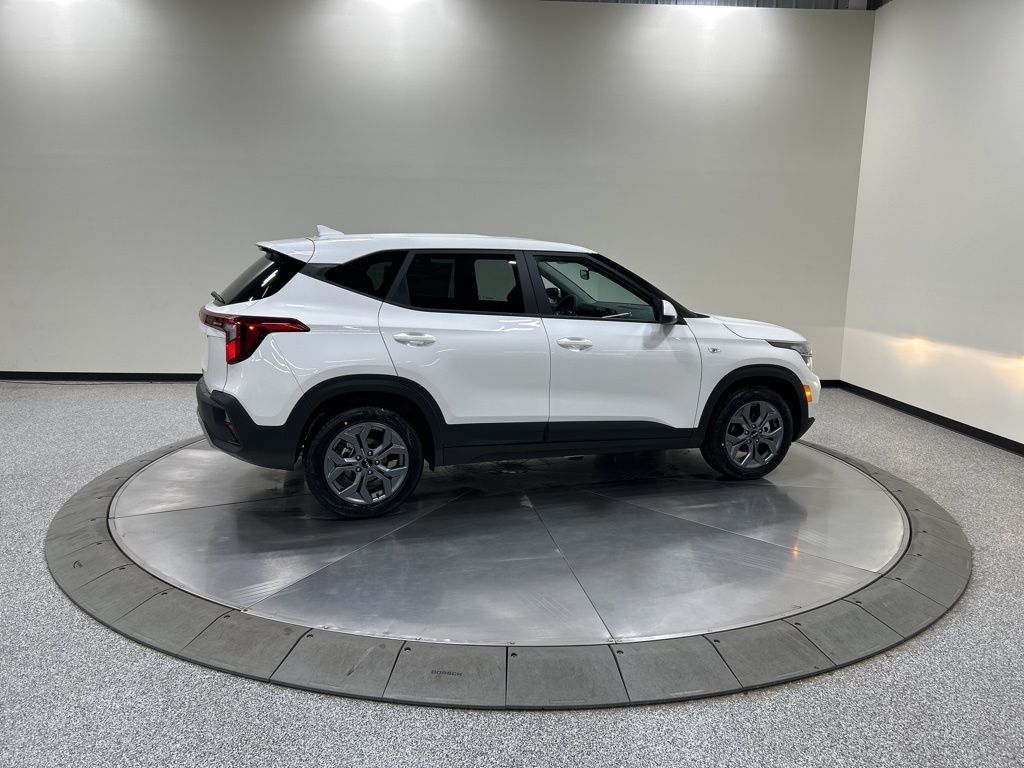 new 2026 Kia Seltos car, priced at $24,630