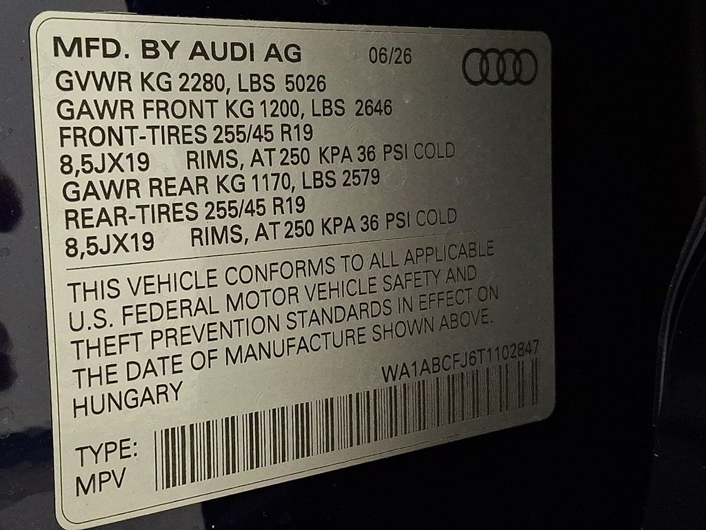 Thumbnail: 2026 Audi Q3 - 19