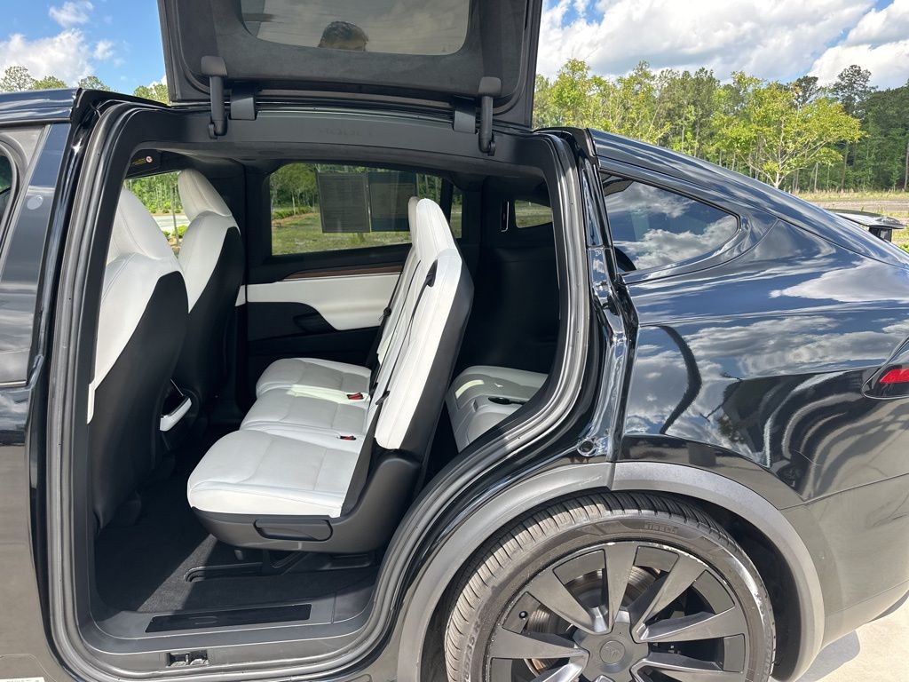2022 Solid Black Tesla Model X Base AWD SUV