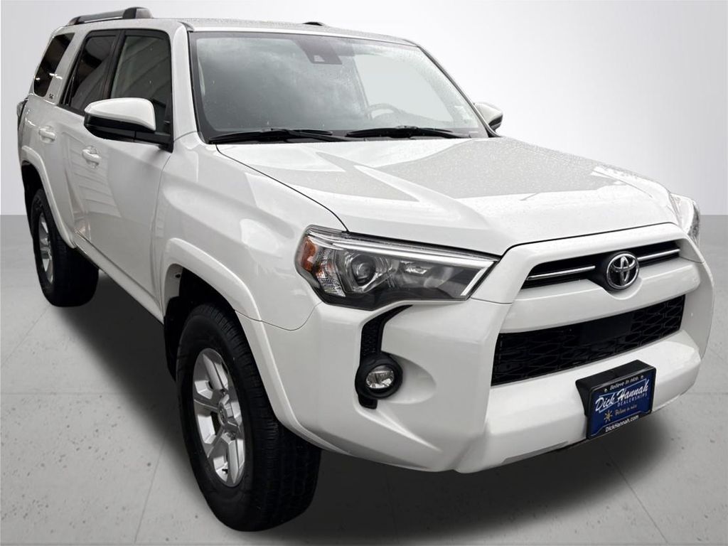 2022 Toyota 4Runner SR5