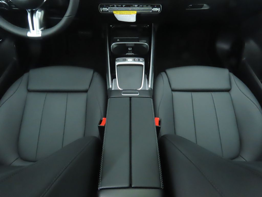 Thumbnail: 2026 Mercedes-Benz GLA - 17