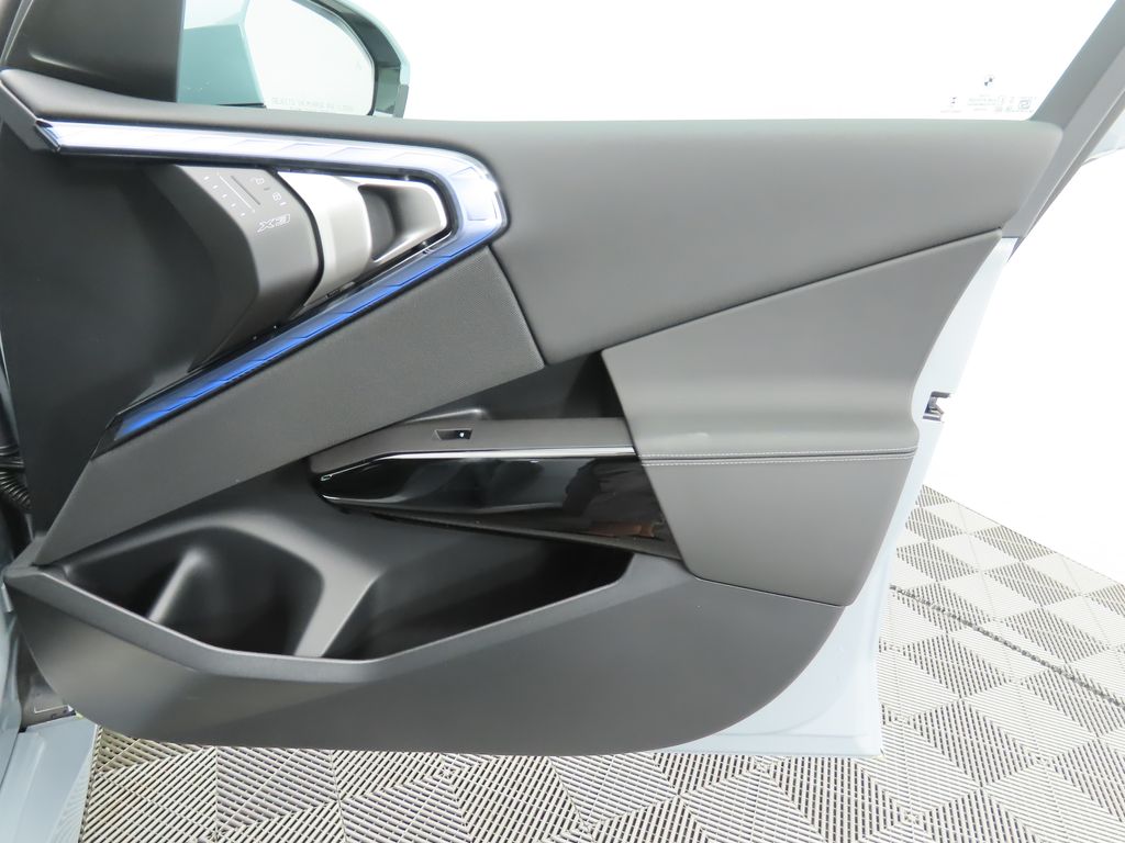 Thumbnail: 2026 BMW X3 - 25