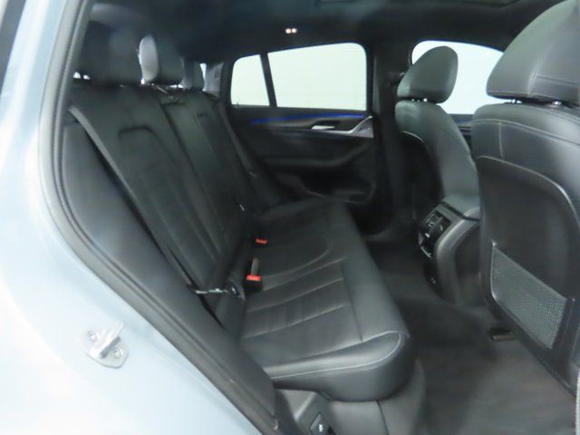 Thumbnail: 2023 BMW X4 - 23