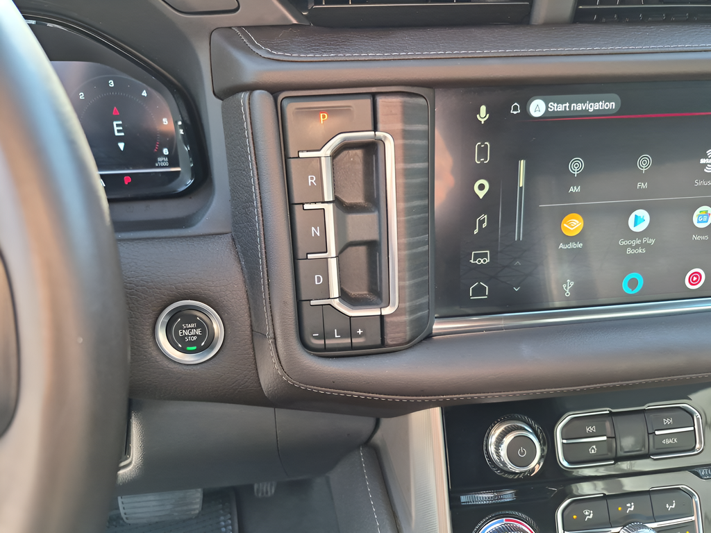 Used 2024 White GMC Denali image 36