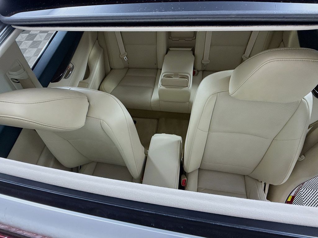 Thumbnail: 2015 Lexus ES - 21