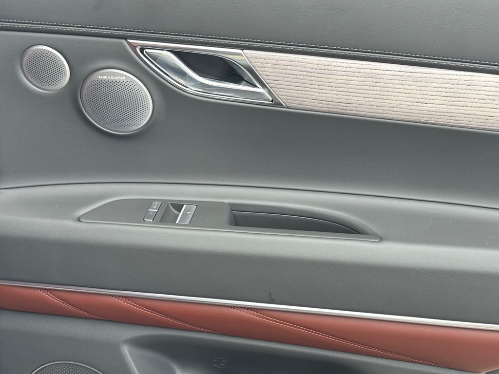 2026 GENESIS GV80 Prestige - Photo 18