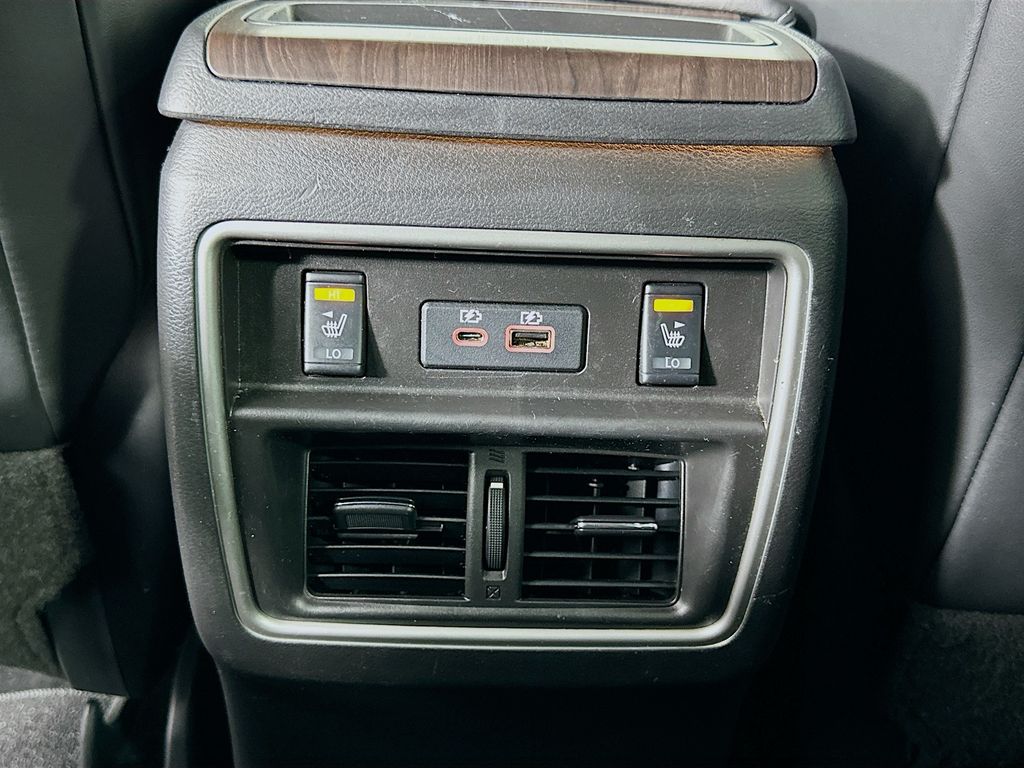 Thumbnail: 2019 Nissan Murano - 26