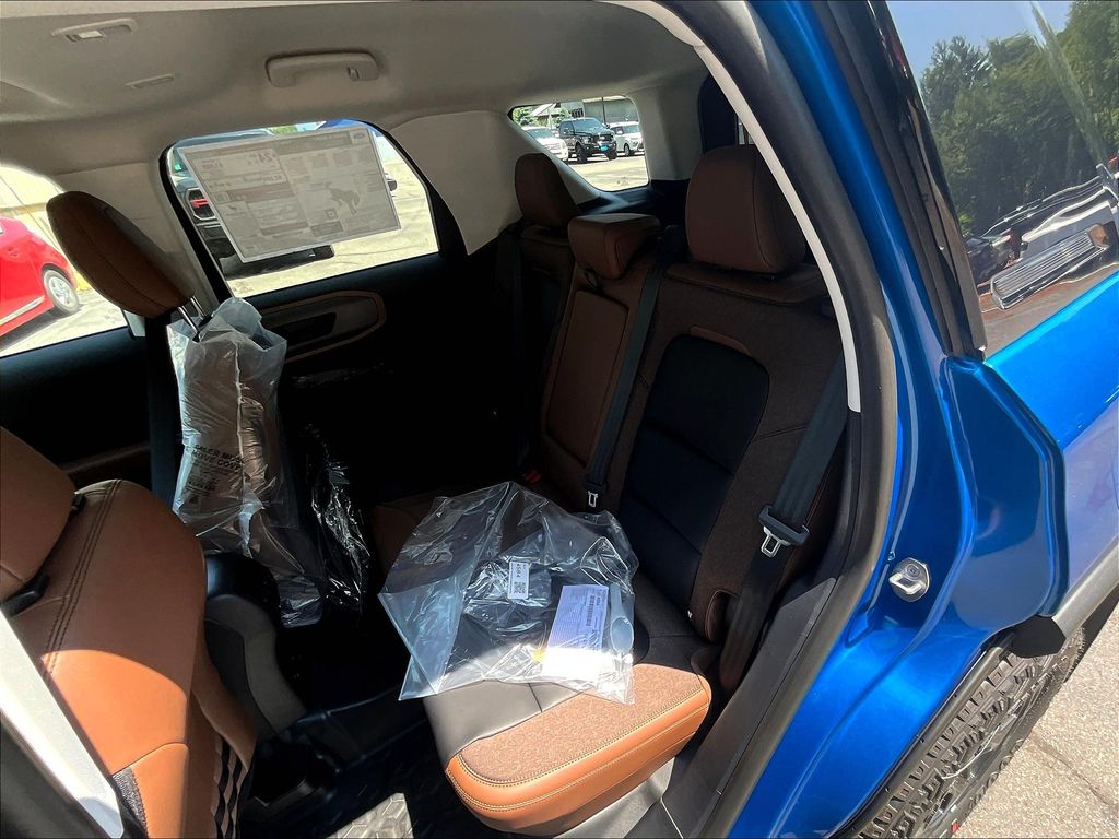 2025 Ford Bronco Sport — photo 11