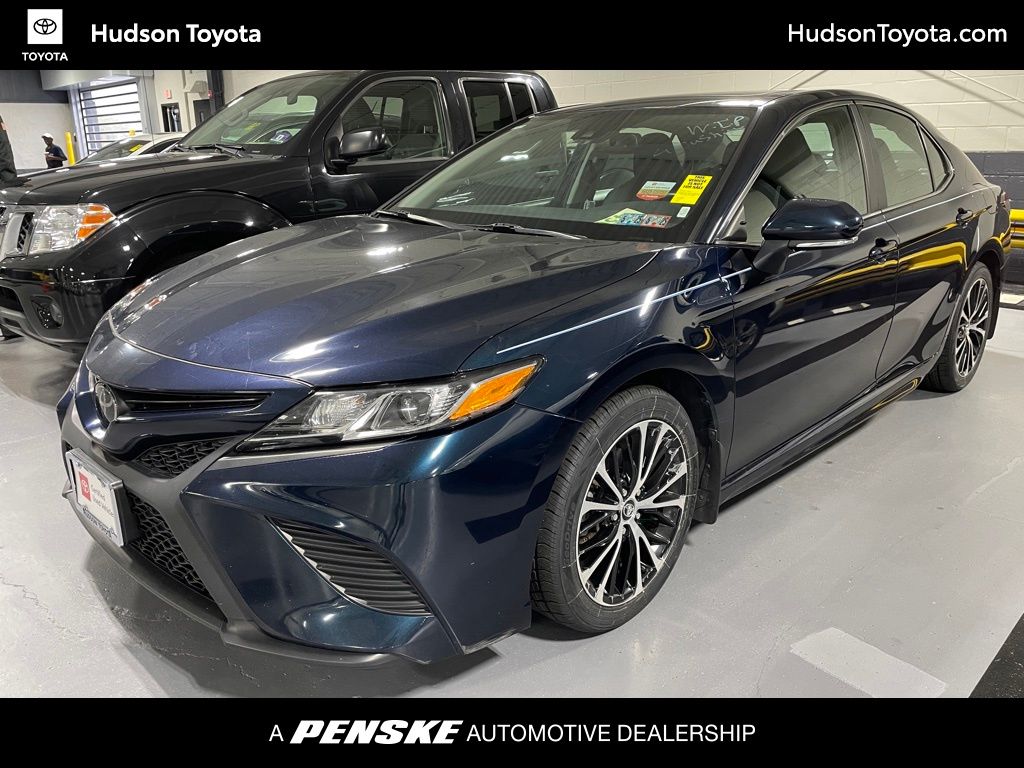 2020 Toyota Camry SE -
                Jersey City, NJ