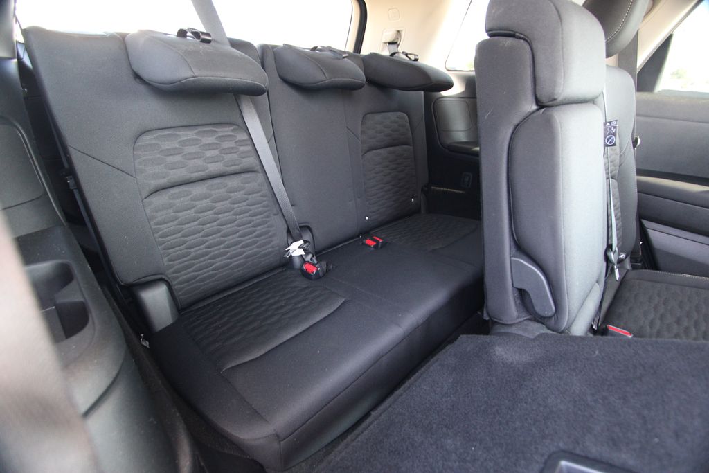 Used 2025 Nissan Pathfinder SUV