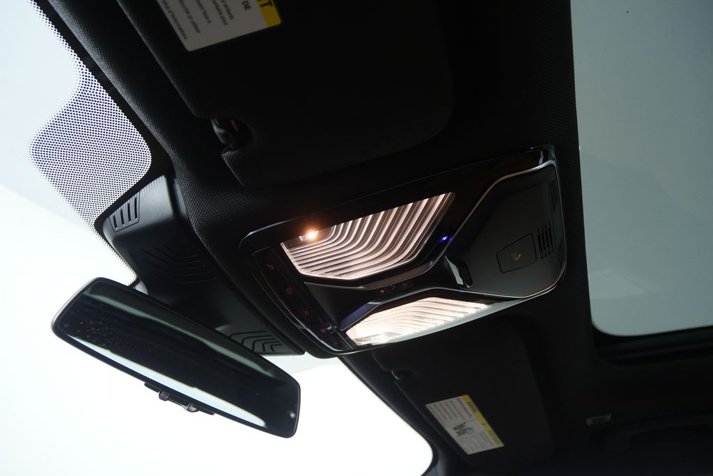 Thumbnail: 2022 BMW 7 Series - 23