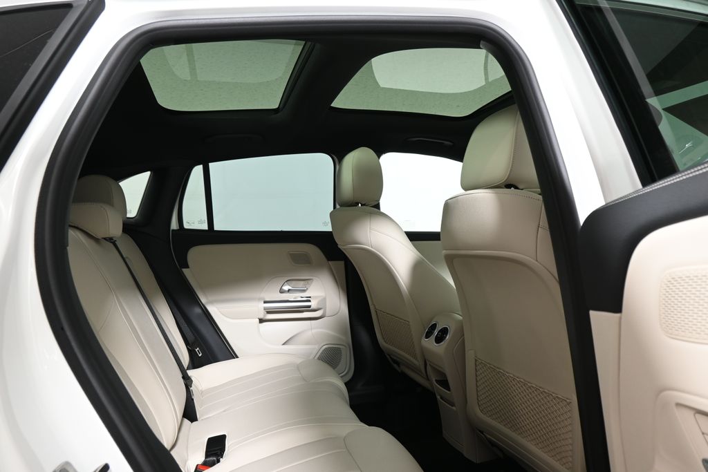 Thumbnail: 2026 Mercedes-Benz GLA - 20