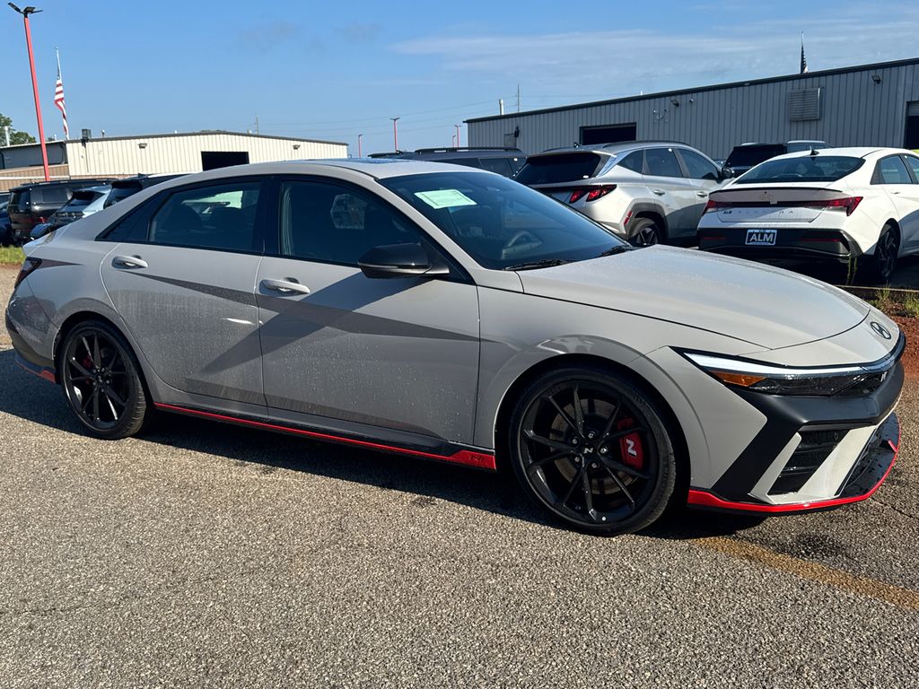 2025 Hyundai Elantra N Base photo 5