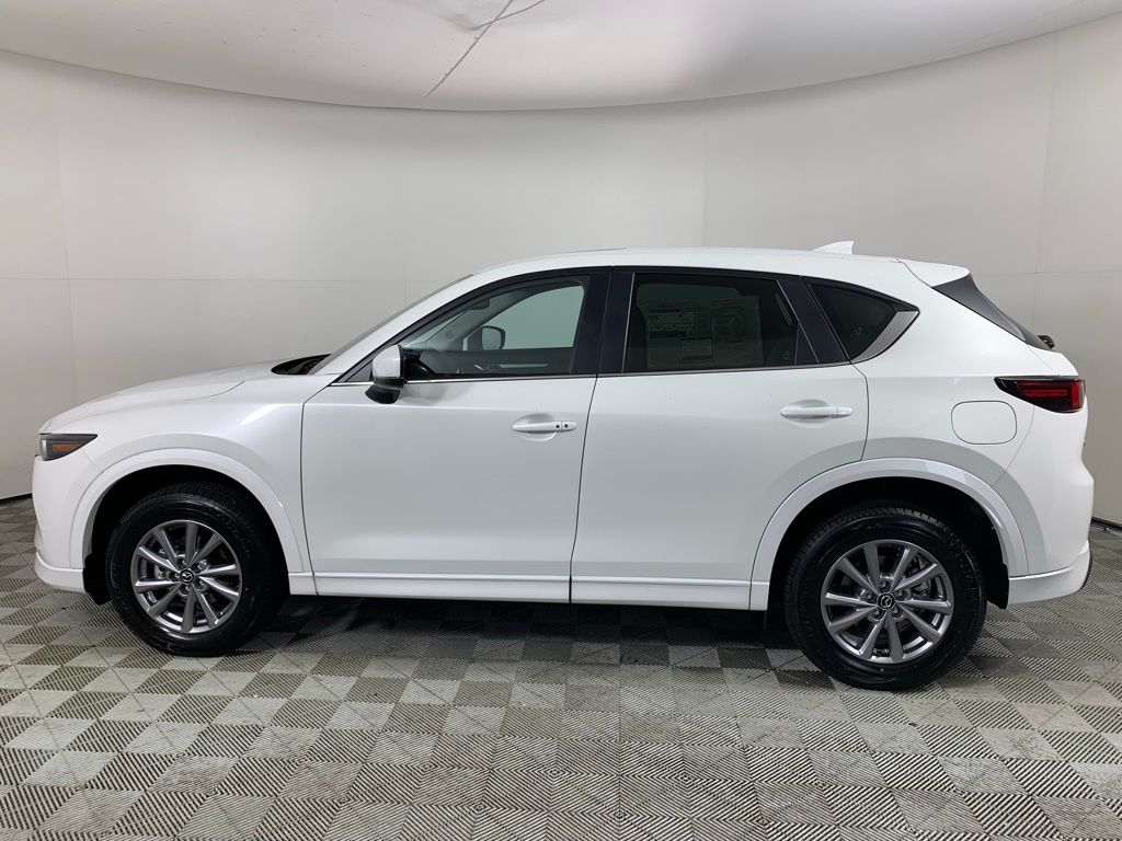 2025 Mazda CX-5 2.5 S Preferred photo 3