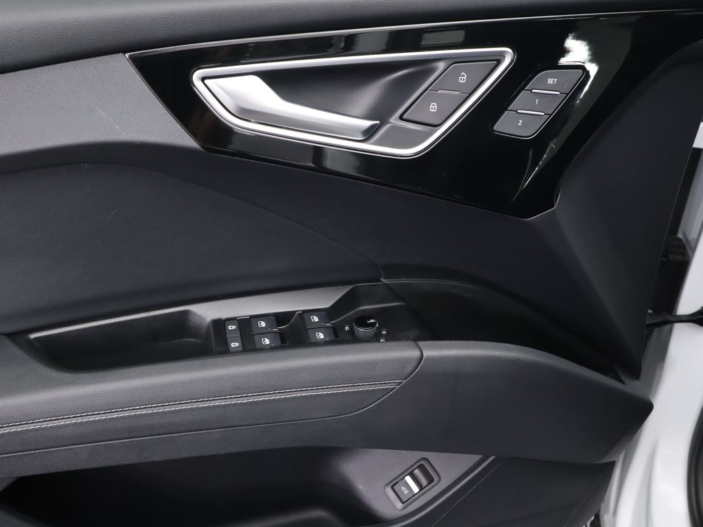 2023 Audi Q4 e-tron Premium Plus 24