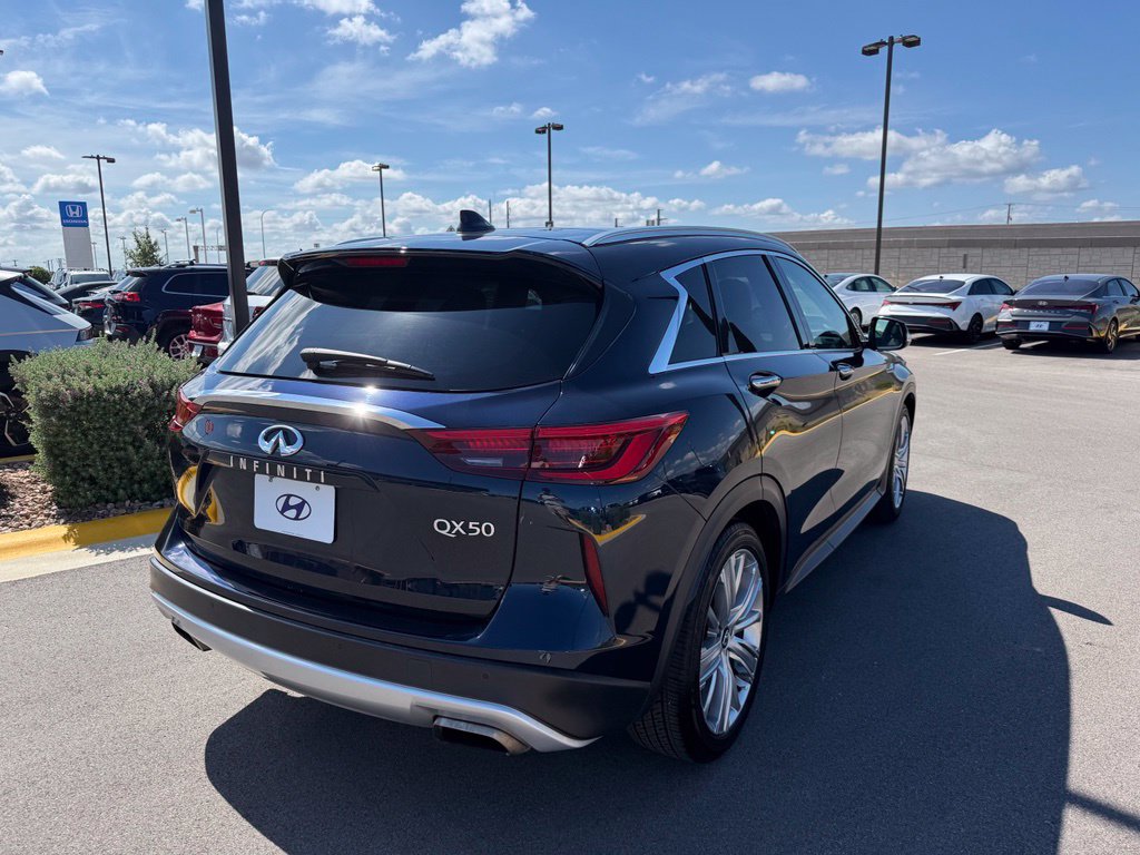 Thumbnail: 2020 INFINITI QX50 - 3