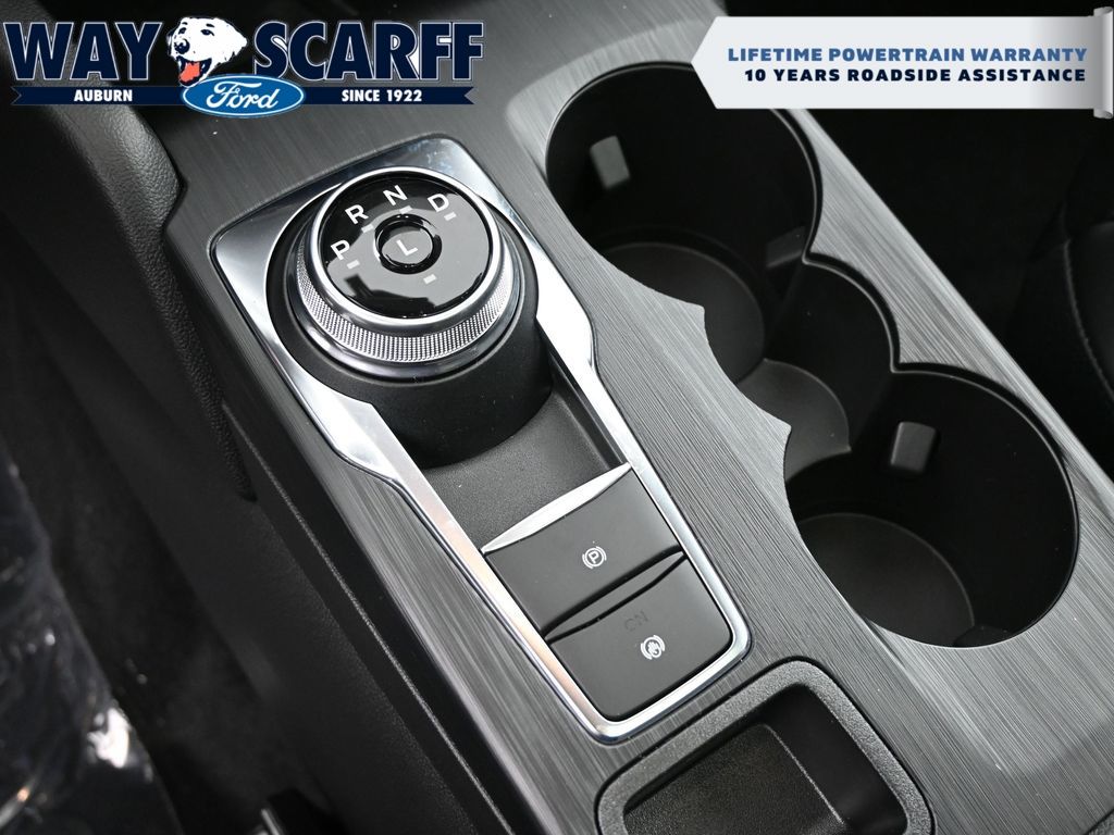 2025 Ford Escape ST-Line Elite