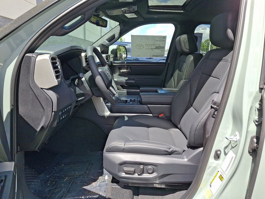 2025 Toyota Sequoia SR5 9