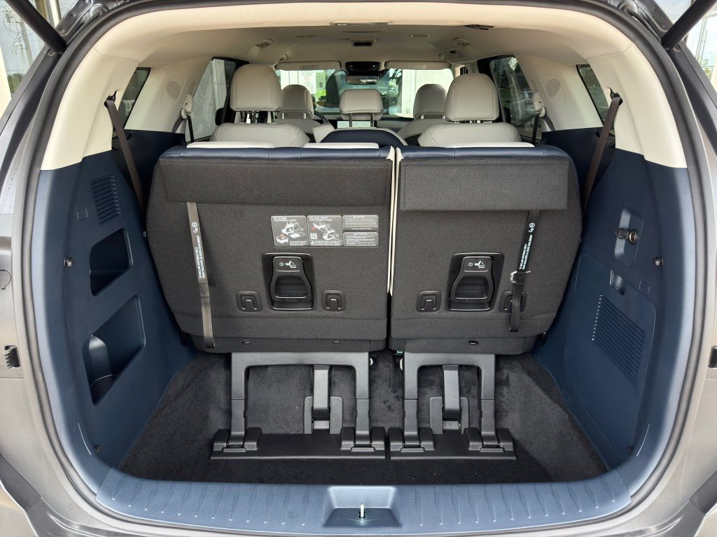 2026 Kia Carnival EX Gray at Shottenkirk Kia Fort Bend