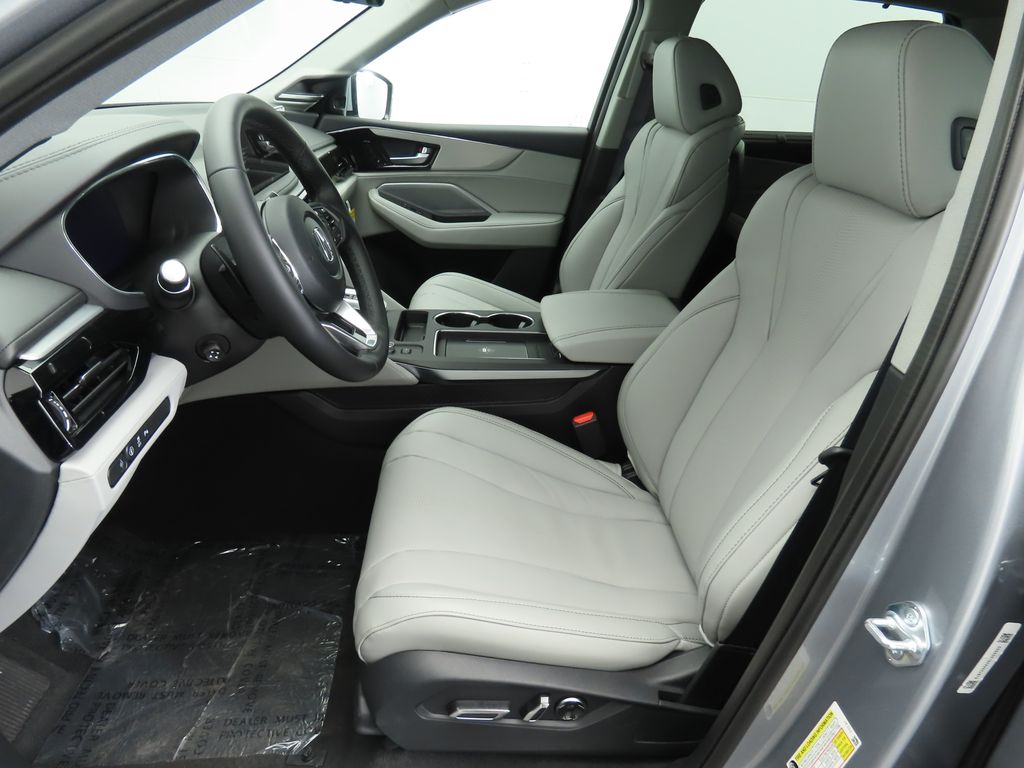 Thumbnail: 2025 Acura MDX - 20