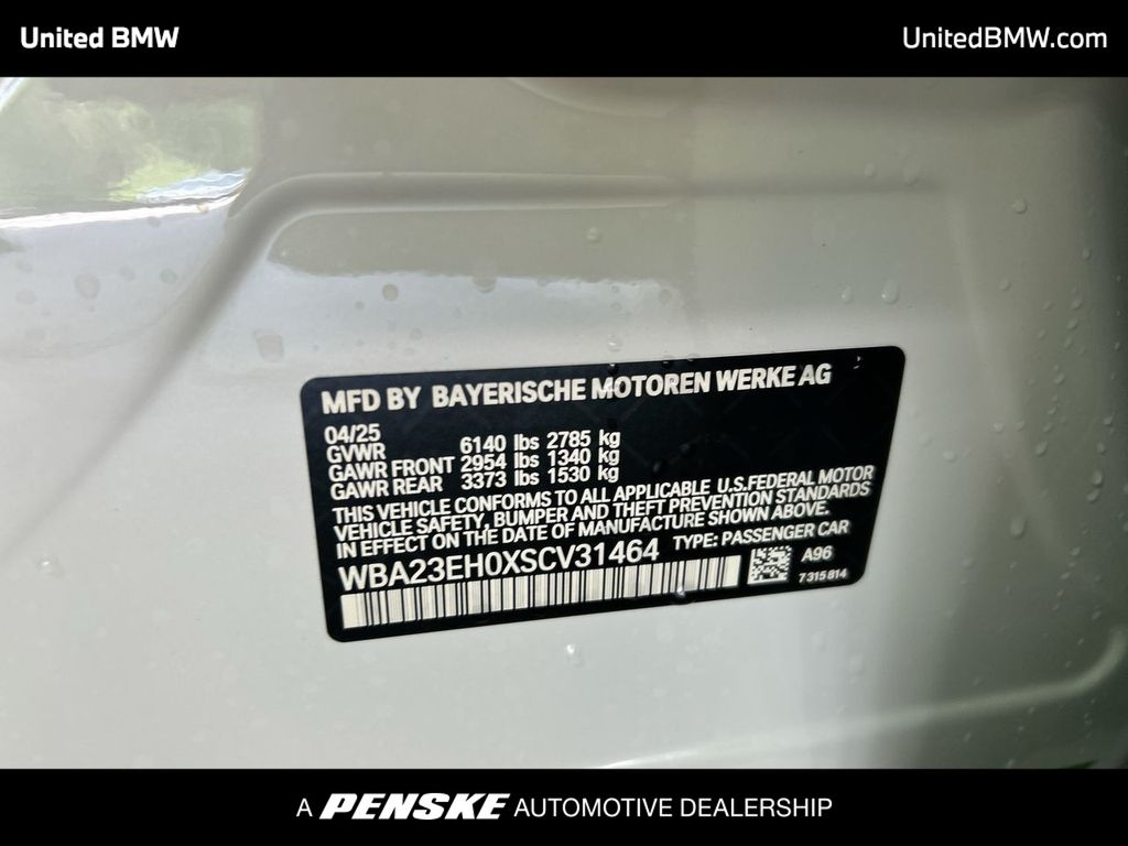 Thumbnail: 2025 BMW 7 Series - 23