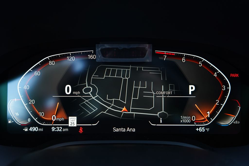 Thumbnail: 2026 BMW 8 Series - 17