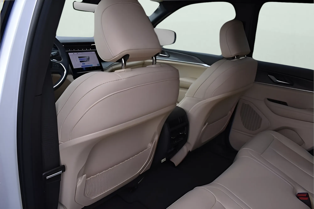 New Car 2025 Jeep Grand Cherokee  Limited For Sale Under $40,000 In Austin, Texas