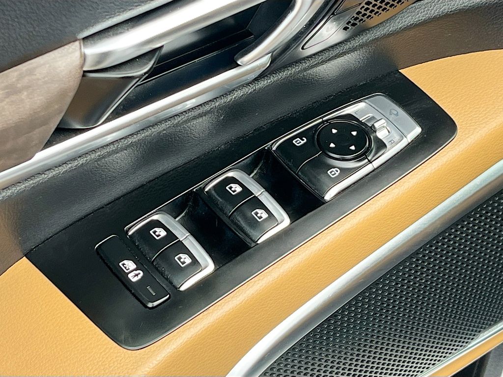 2022 Kia Telluride SX White at Community Kia