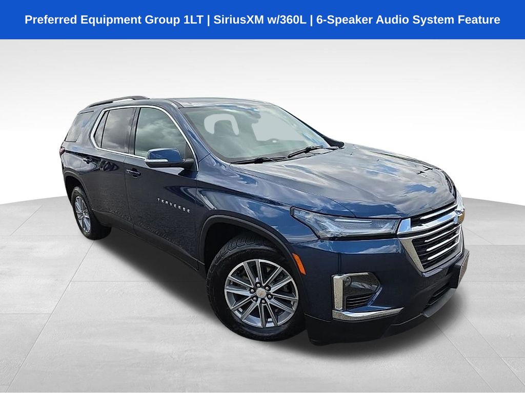 Used 2023 Chevrolet Traverse LT