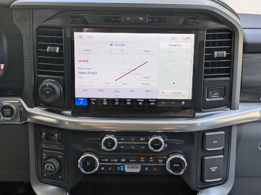 2025 Ford F-150 LARIAT