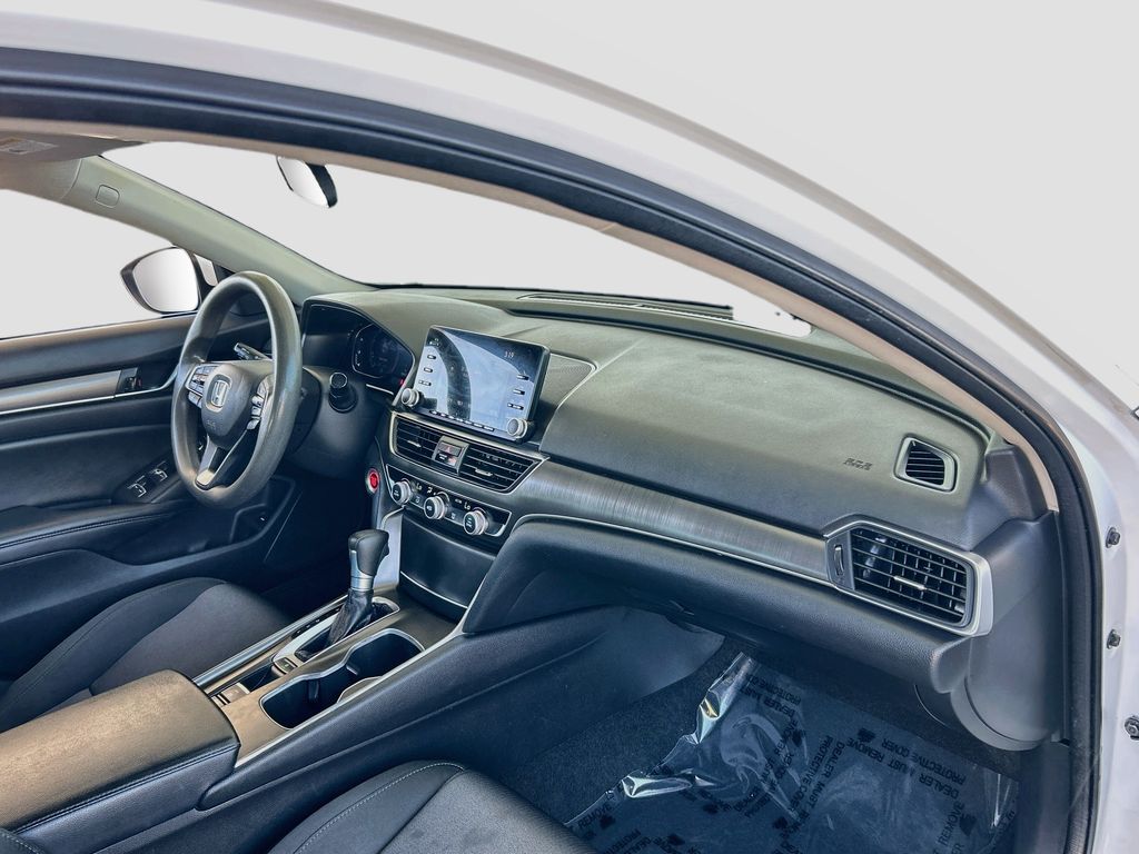 Thumbnail: 2018 Honda Accord - 26
