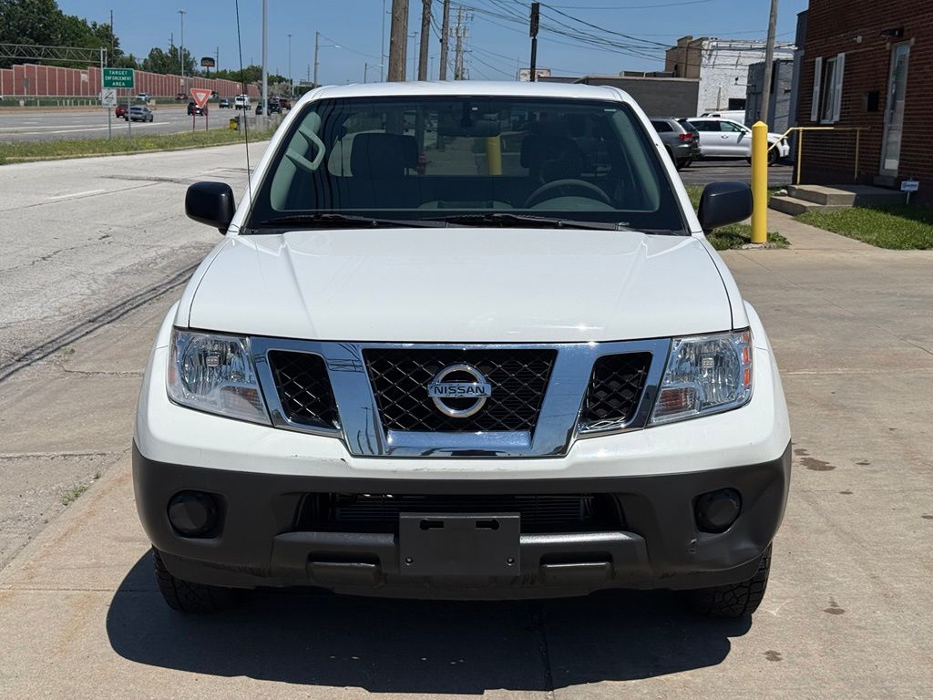 2019 Nissan Frontier S - Image 2