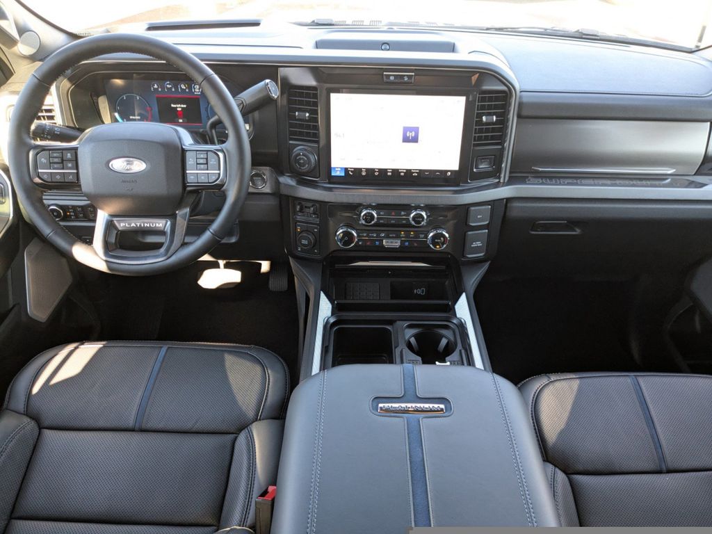 2026 Ford F-250 Super Duty Platinum