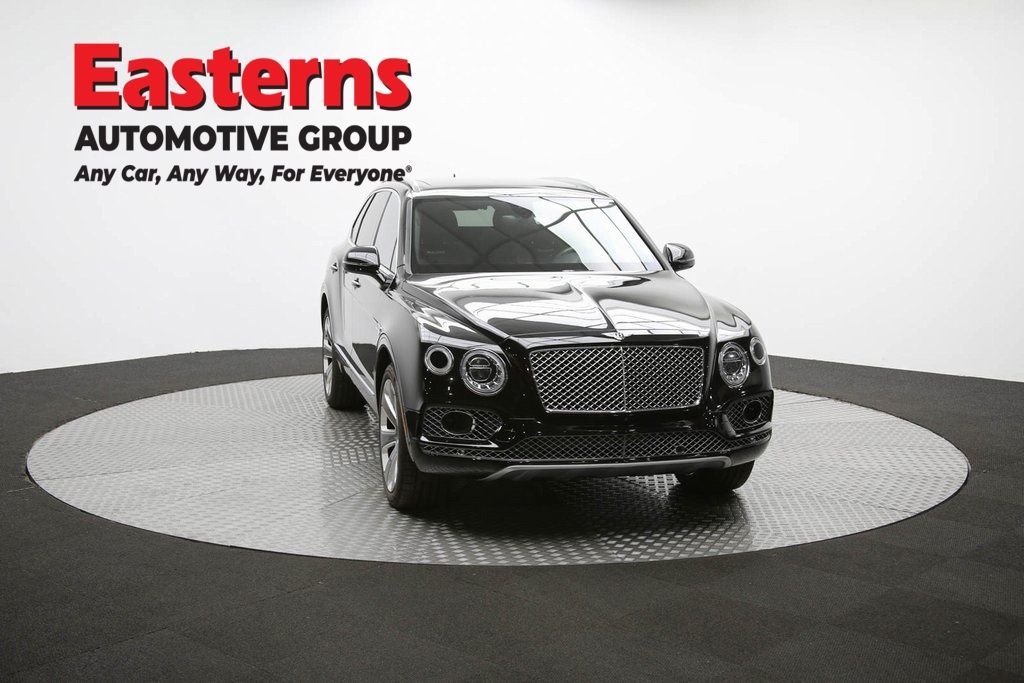 Used 2018 Black Bentley Mulliner image 67