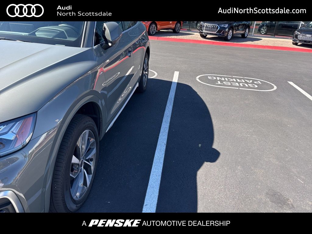 Thumbnail: 2023 Audi Q5 - 1
