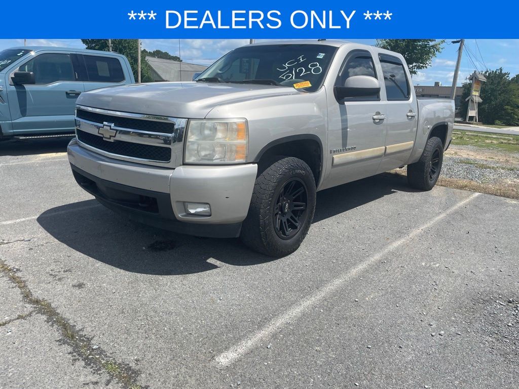 2008 Chevrolet Silverado 1500 LTZ Crew Cab RWD