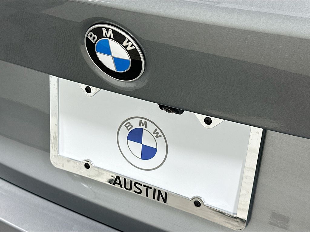 Thumbnail: 2025 BMW 3 Series - 22