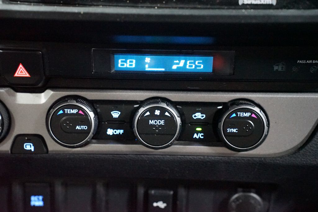 Thumbnail: 2023 Toyota Tacoma - 19