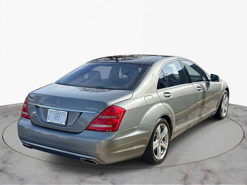 Thumbnail: 2011 Mercedes-Benz S-Class - 7