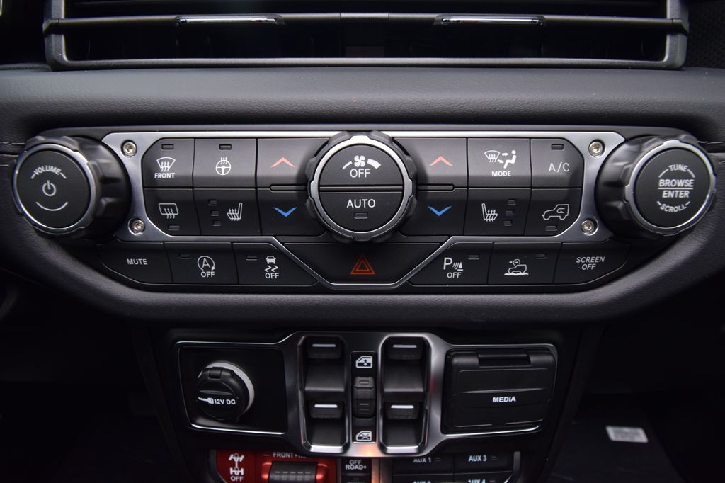 new 2026 Jeep Wrangler car, priced at $63,519