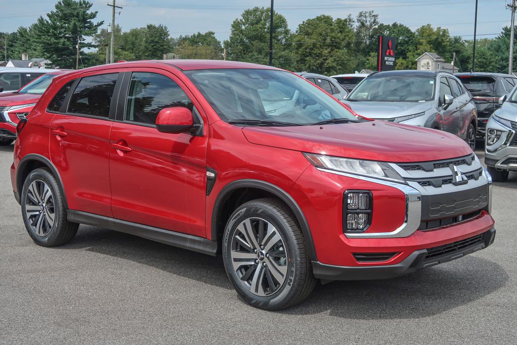 2027 Mitsubishi Outlander Sport ES