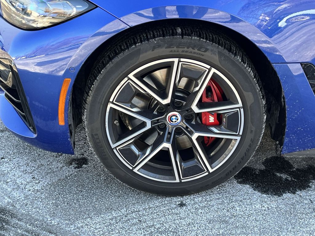 Thumbnail: 2023 BMW 4 Series - 10