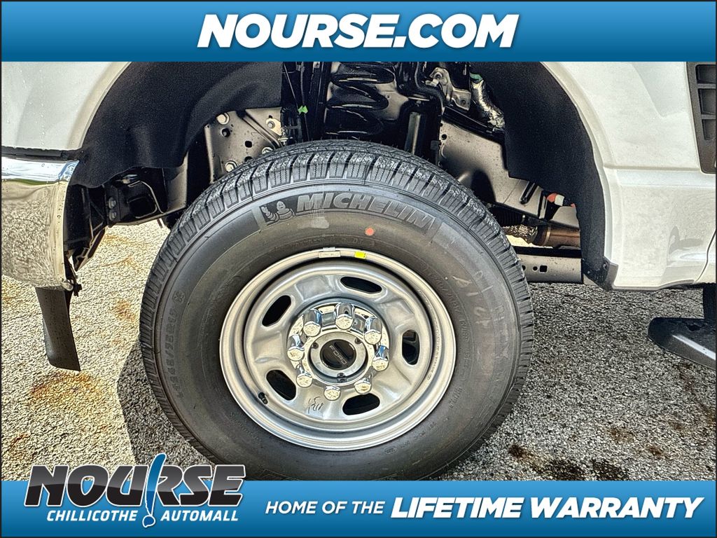 2025 Ford F-250SD XL photo