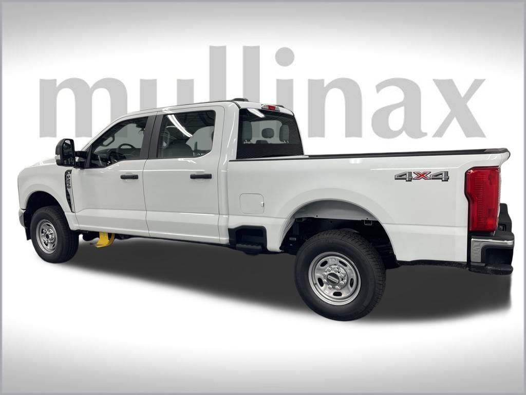 2025 Ford F-250 XL photo 8