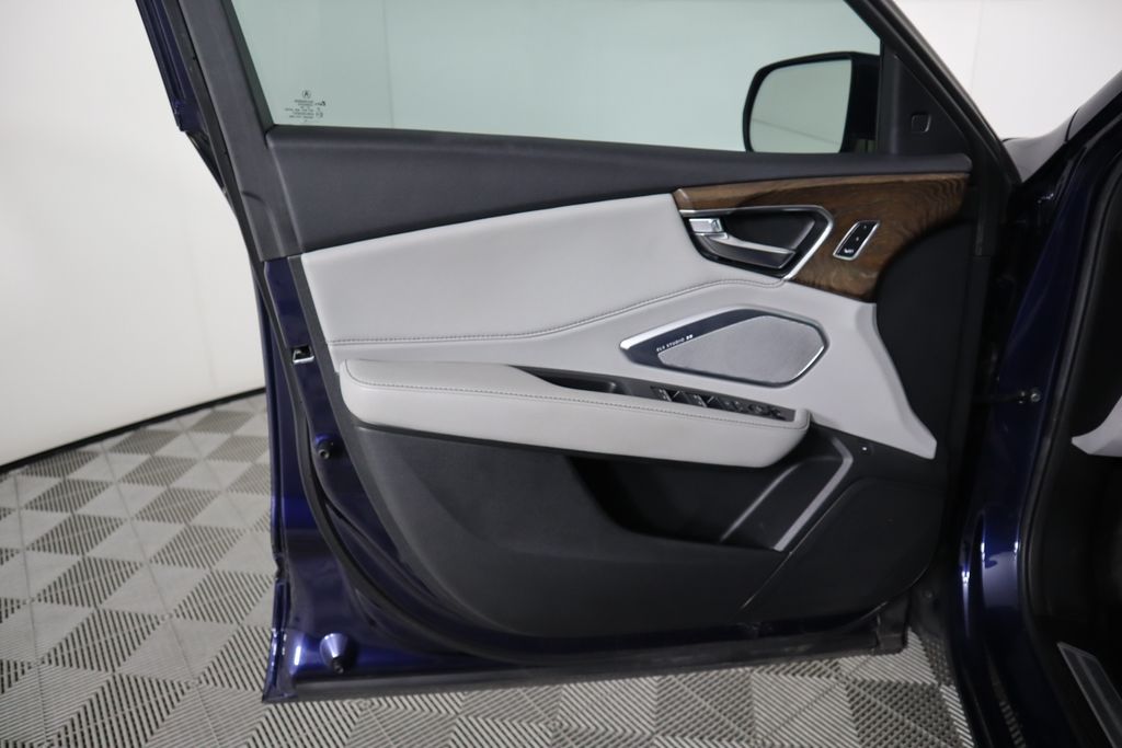 2020 Acura RDX Advance 25